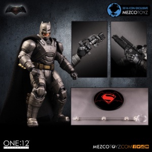 DC Mezco Toyz Armored Batman (Batman vs Superman - SDCC)