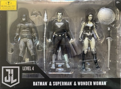 DC Multiverse Batman & Superman & Wonder Woman (Level 4 - Justice is Gray)