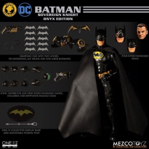 DC Mezco Toyz Sovereign Knight Batman (Onyx)