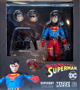 DC Mafex DC Comics Superboy (Return of Superman)