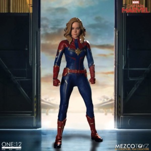 Mezco Toyz Captain Marvel