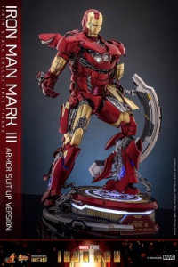 Hot Toys Marvel Iron Man Mark III (Armor Suit Up Version)
