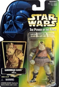 Star Wars Power Of The Force Action Figure Saelt-Marae (Yak Face) Con Battle Staff – Edizione 1997, Carta Olografica Verde