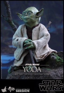 Star Wars Hot Toys Star Wars Yoda (The Empire Strikes Back)
